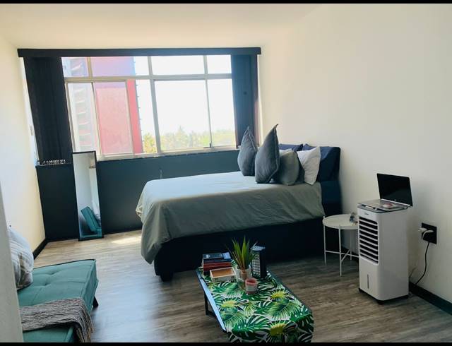 BEDROOM APARTMENT FOR SALE IN SOUTH BEACH